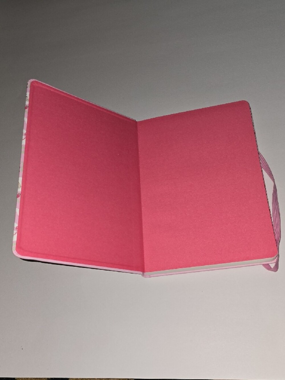 Pink Swan Pattern Hardcover Notebook - Picture 4 of 6